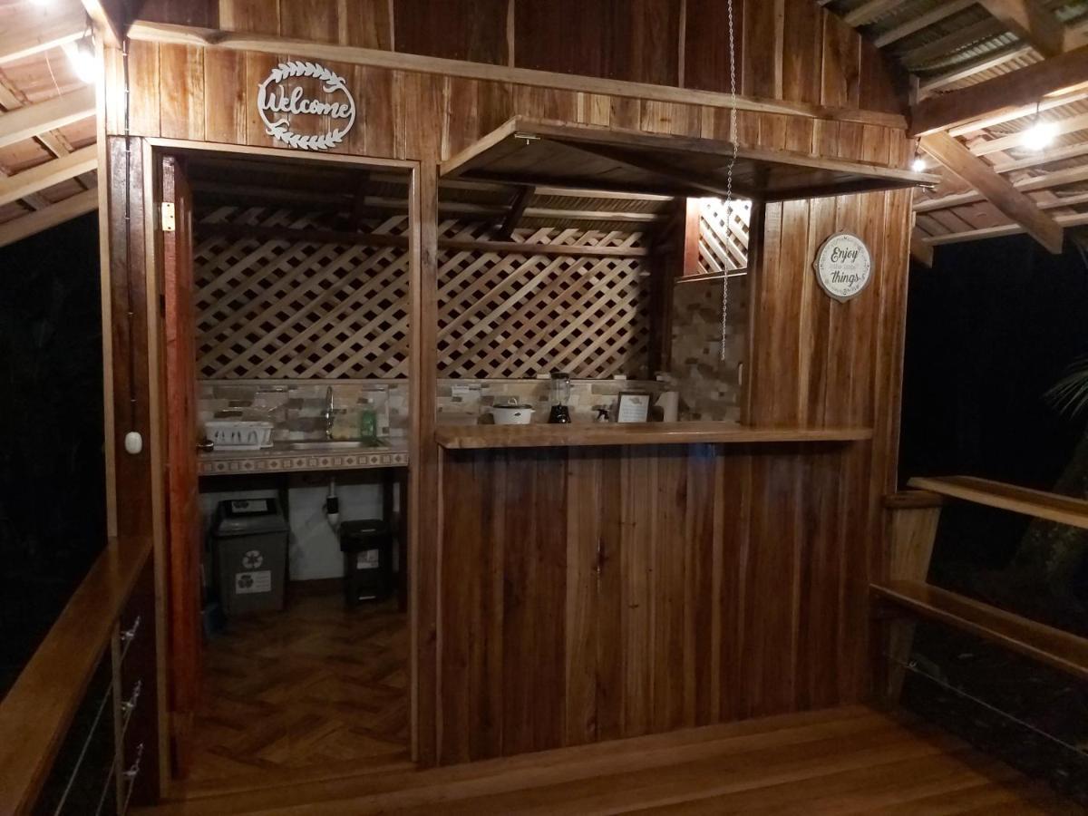 Bungalows Aché Cahuita Extérieur photo