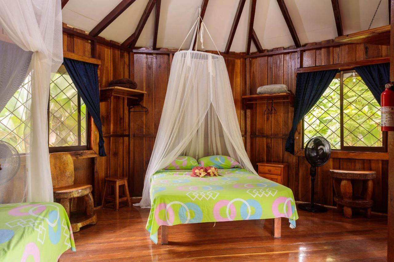 Bungalows Aché Cahuita Extérieur photo