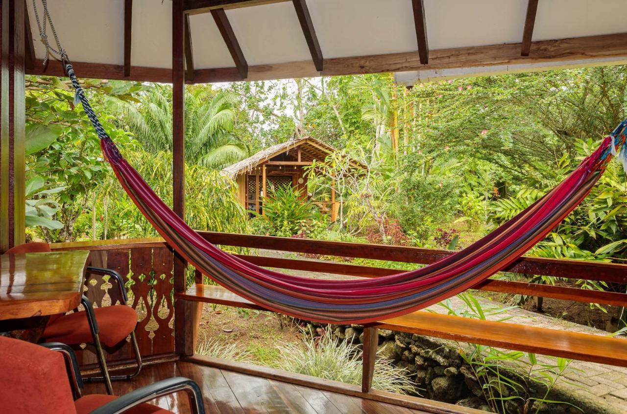 Bungalows Aché Cahuita Extérieur photo