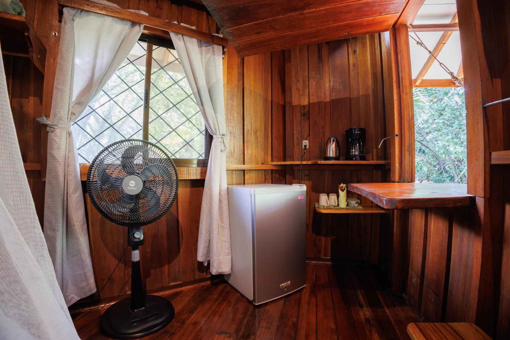Bungalows Aché Cahuita Extérieur photo